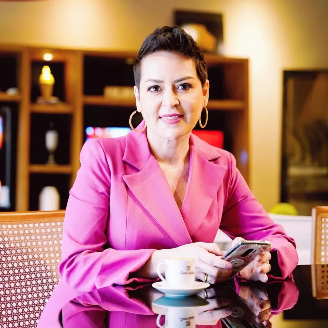 Dra.-Adriana-Gonzalez Dra.-Adriana-Gonzalez